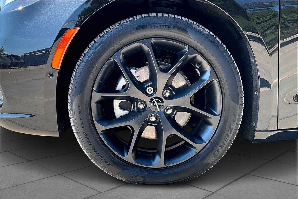 used 2023 Chrysler Pacifica car, priced at $29,585