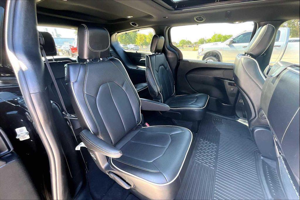 used 2023 Chrysler Pacifica car, priced at $29,585
