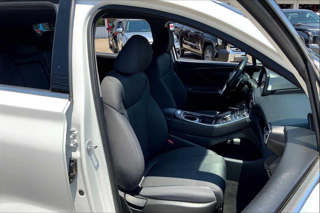 used 2023 Hyundai Santa Fe car, priced at $18,984
