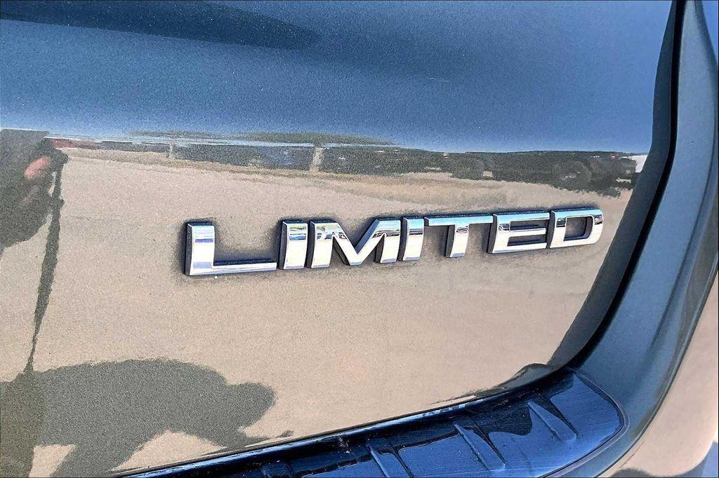 used 2020 Jeep Compass car, priced at $10,975