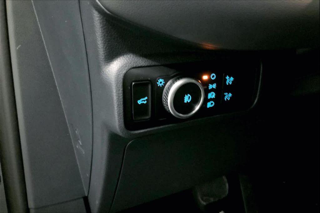 new 2025 Ford Explorer car, priced at $44,165