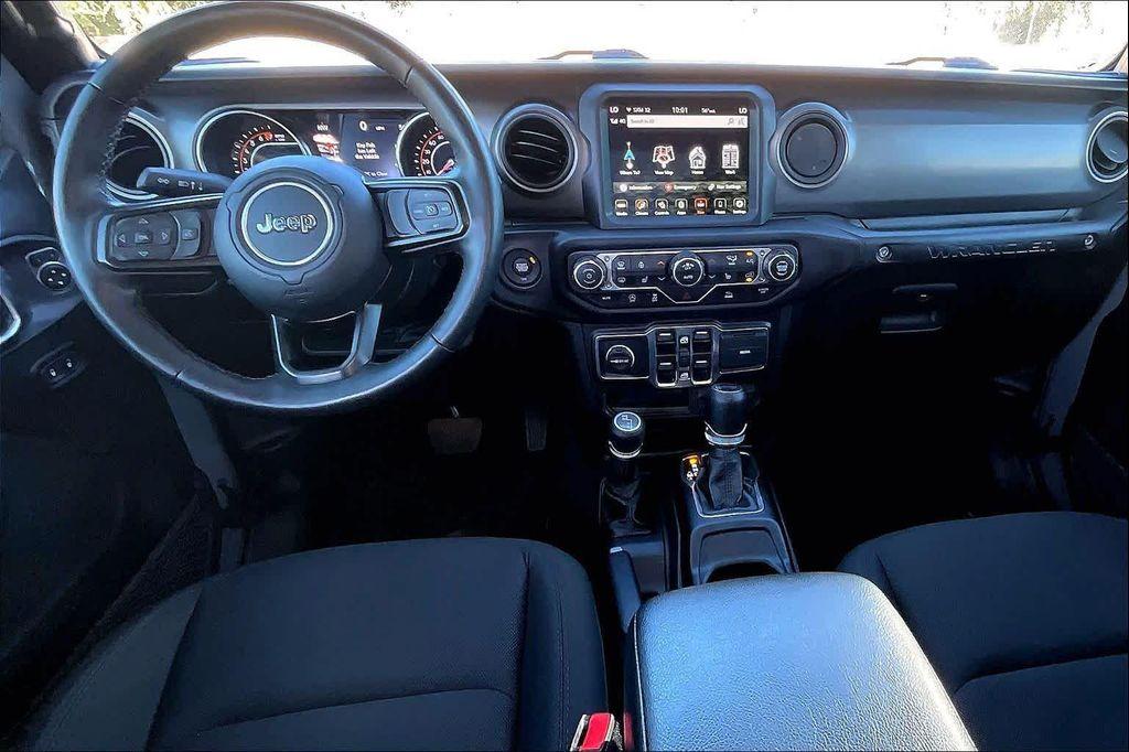 used 2022 Jeep Wrangler Unlimited car, priced at $36,971