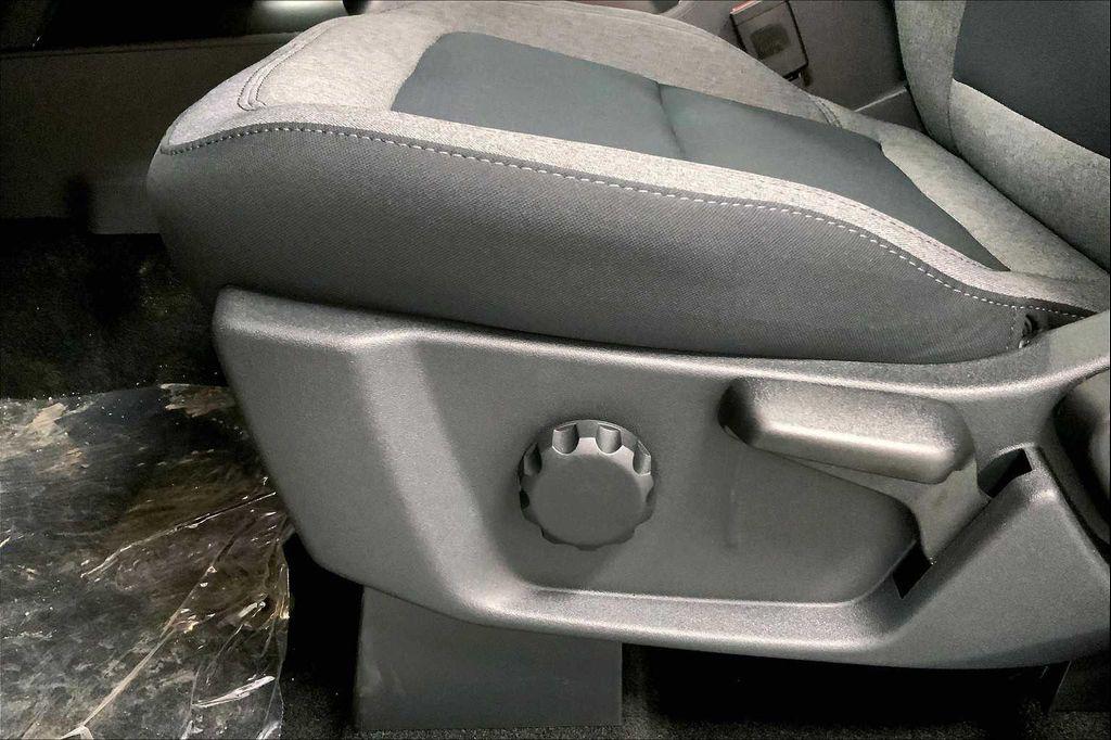 new 2025 Ford Bronco car, priced at $38,988