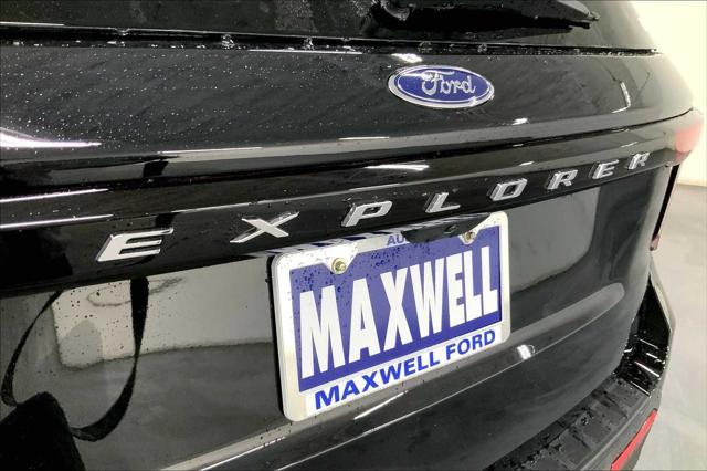 new 2025 Ford Explorer car, priced at $37,988