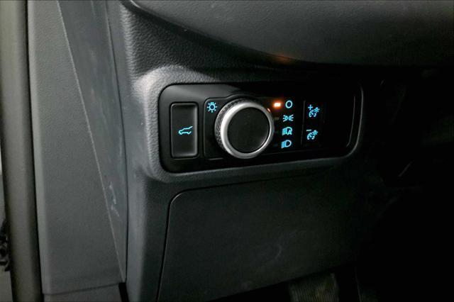 new 2025 Ford Explorer car, priced at $37,988