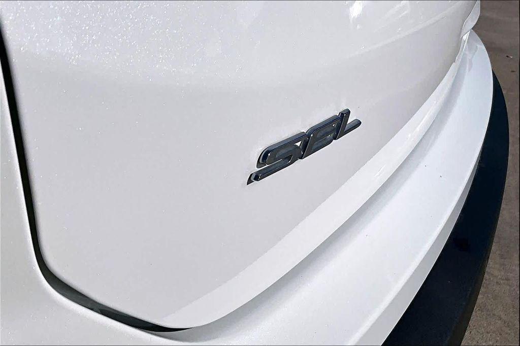 used 2024 Ford Edge car, priced at $25,980