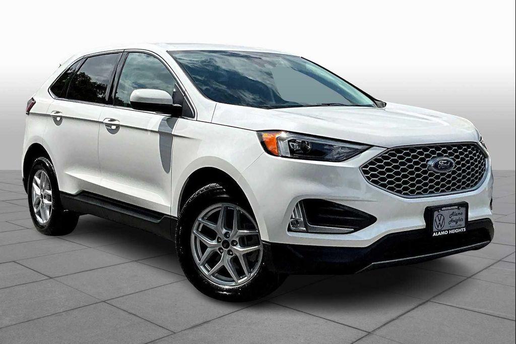 used 2024 Ford Edge car, priced at $25,980