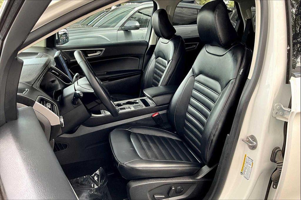 used 2024 Ford Edge car, priced at $25,980