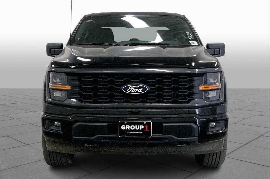 new 2025 Ford F-150 car, priced at $50,270