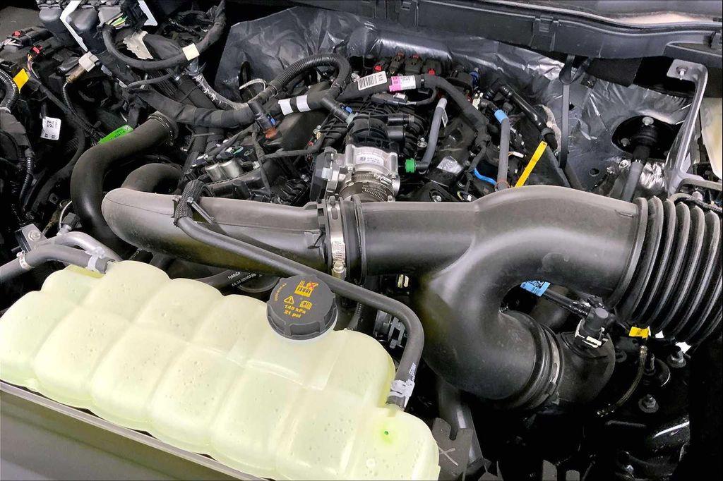 new 2025 Ford F-150 car, priced at $50,270