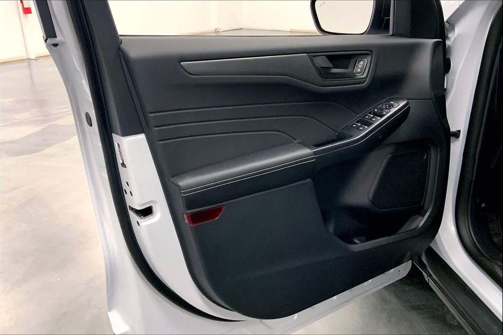 new 2026 Ford Escape car, priced at $30,190