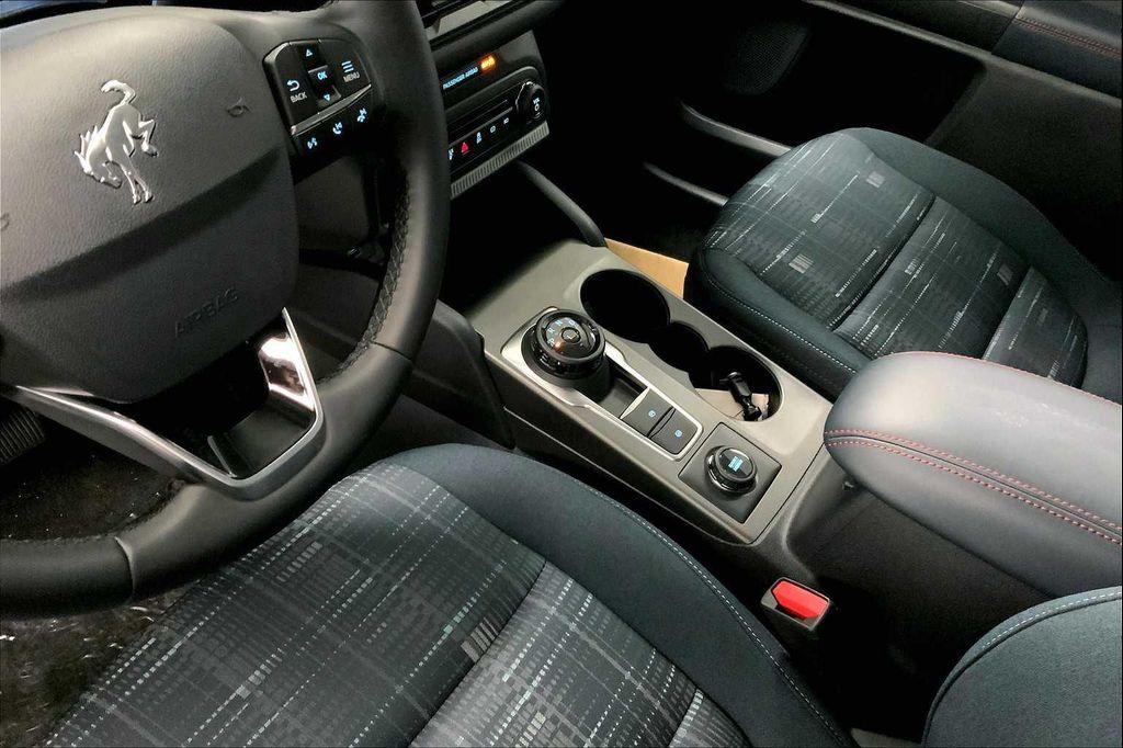 new 2025 Ford Bronco Sport car, priced at $33,712