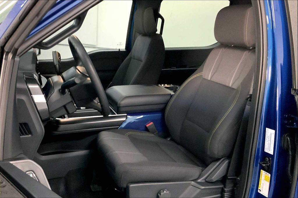 new 2025 Ford F-150 car, priced at $40,895