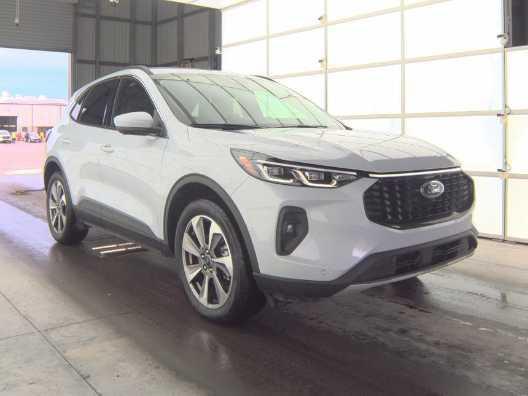 used 2025 Ford Escape car, priced at $29,971