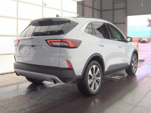 used 2025 Ford Escape car, priced at $29,971