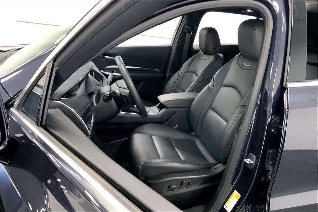 used 2023 Cadillac XT4 car, priced at $29,475