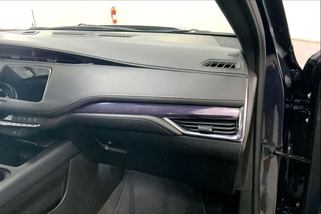 used 2023 Cadillac XT4 car, priced at $29,475