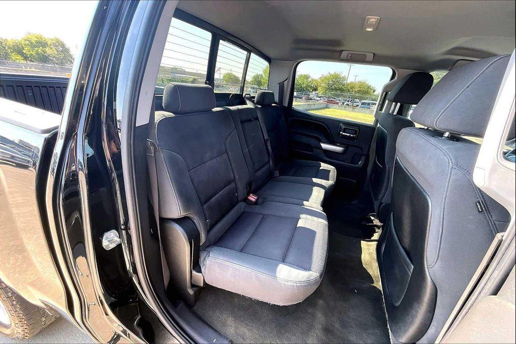 used 2015 Chevrolet Silverado 1500 car, priced at $17,971