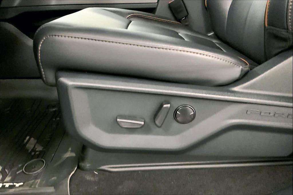 new 2025 Ford F-250 car, priced at $84,628