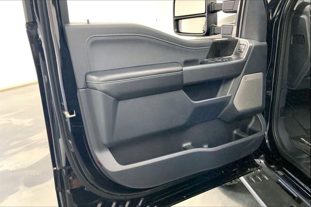 new 2025 Ford F-250 car, priced at $84,628