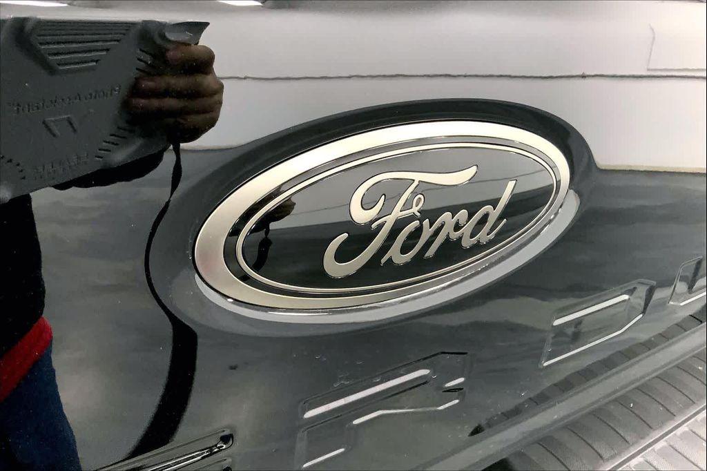 new 2025 Ford F-250 car, priced at $84,628