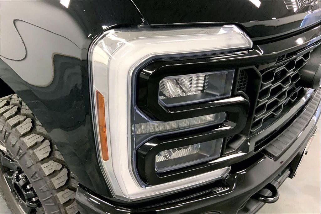 new 2025 Ford F-250 car, priced at $84,628