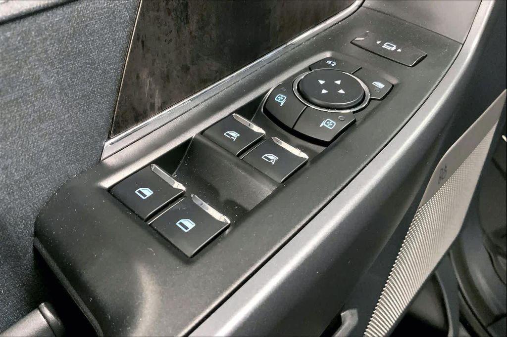 new 2025 Ford F-250 car, priced at $84,628