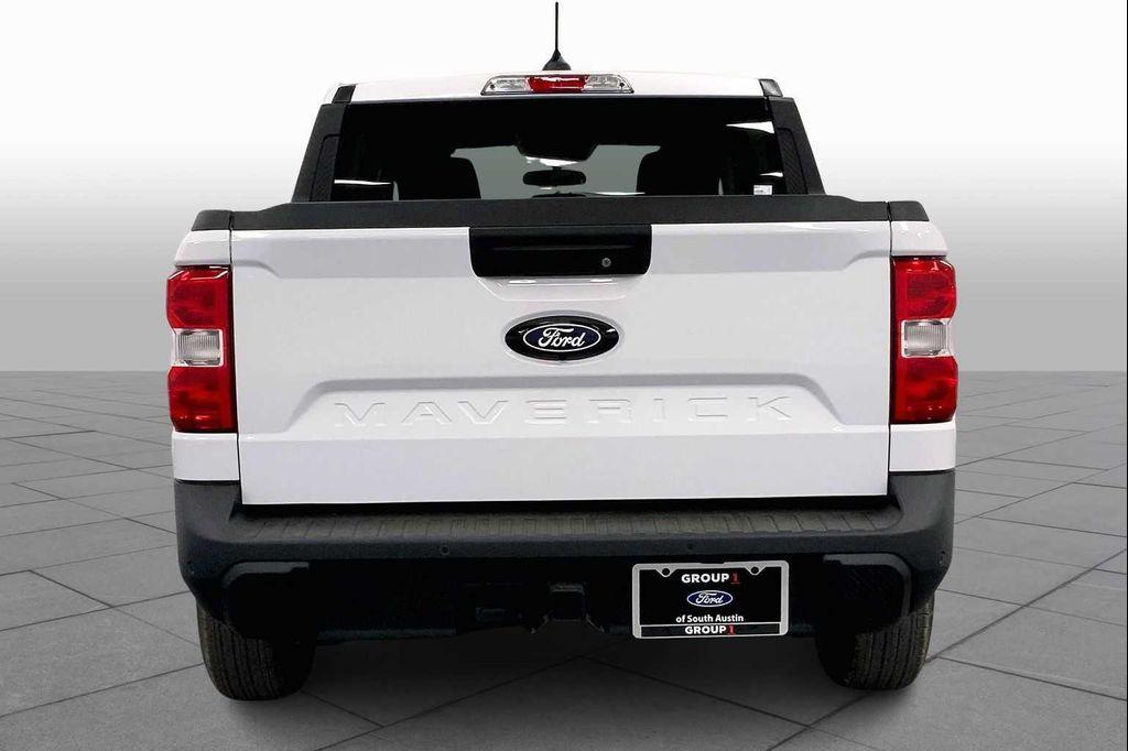 new 2025 Ford Maverick car, priced at $29,582