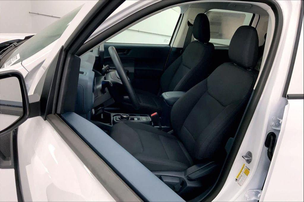 new 2025 Ford Maverick car, priced at $29,582