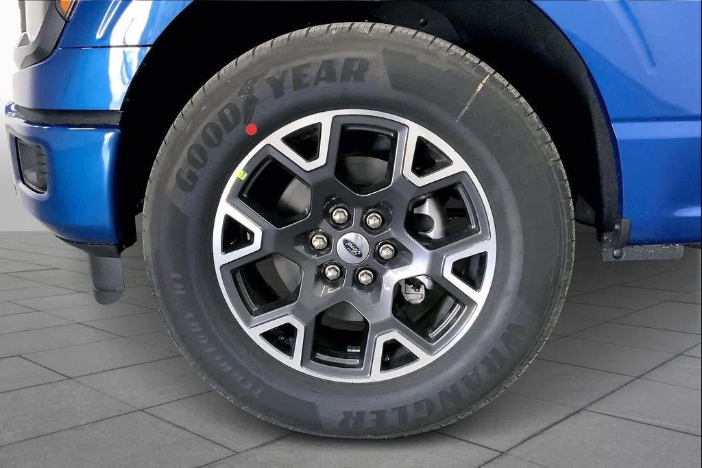 new 2025 Ford F-150 car, priced at $42,719