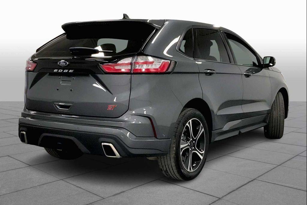 used 2024 Ford Edge car, priced at $34,983