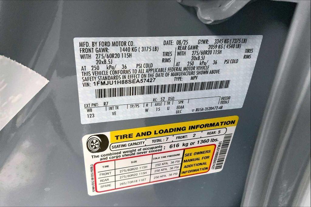 new 2025 Ford Expedition car, priced at $65,989