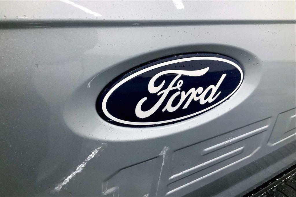 new 2025 Ford F-150 car, priced at $42,668