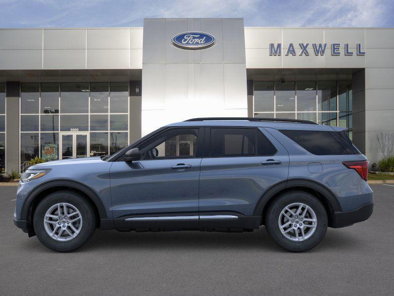 new 2025 Ford Explorer car, priced at $45,760
