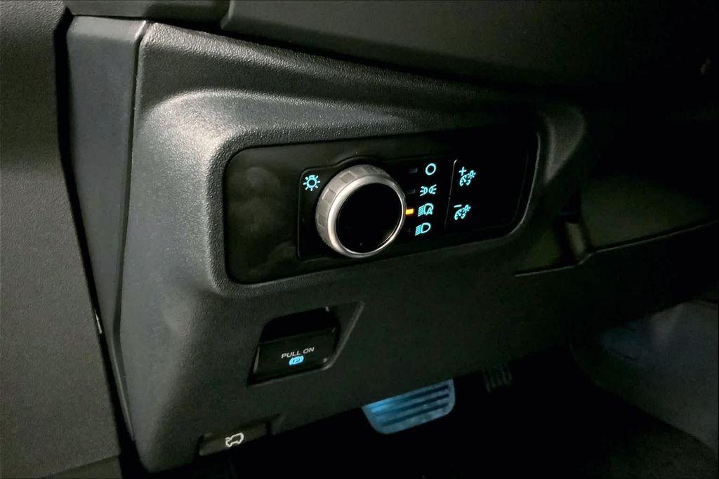 new 2025 Ford Bronco car, priced at $41,485