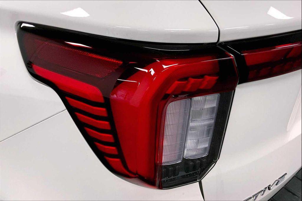 new 2025 Ford Explorer car, priced at $37,488