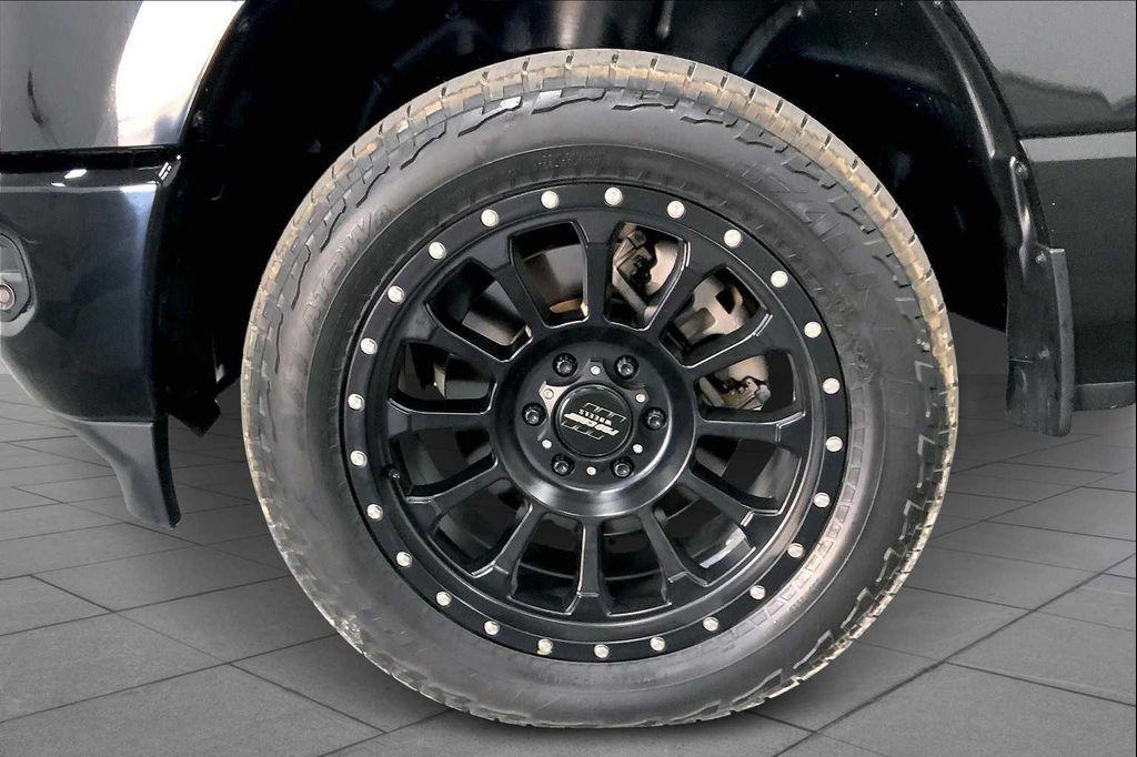 used 2019 Ram 1500 car, priced at $28,982