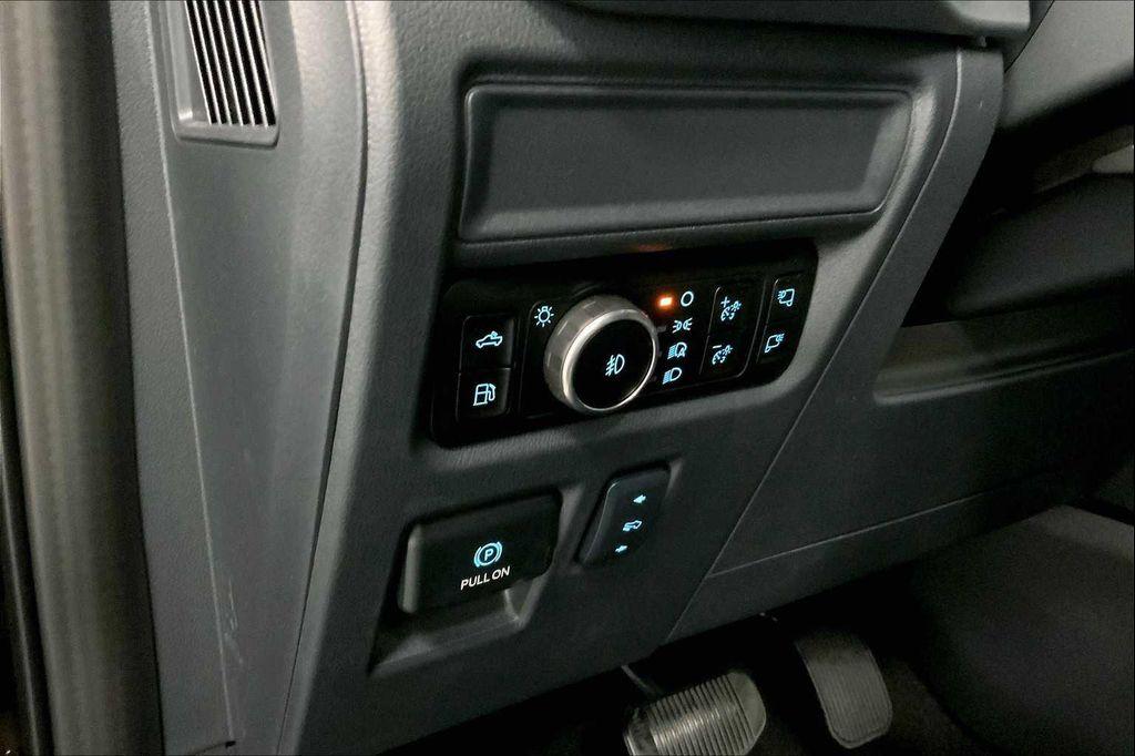new 2025 Ford F-150 car, priced at $63,044