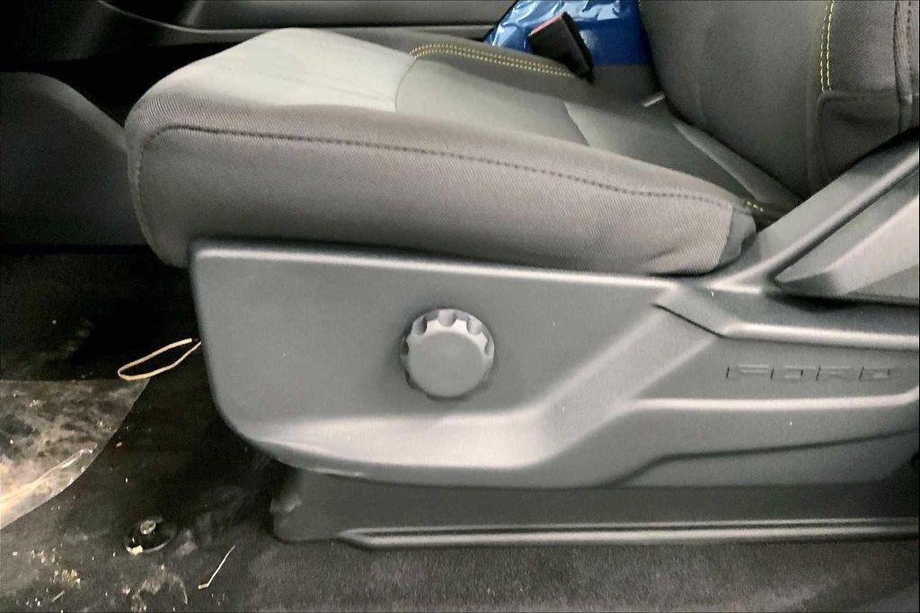 new 2025 Ford F-150 car, priced at $52,580