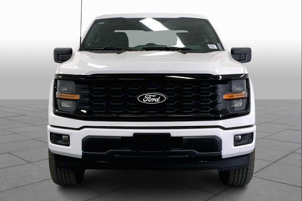 new 2025 Ford F-150 car, priced at $52,580
