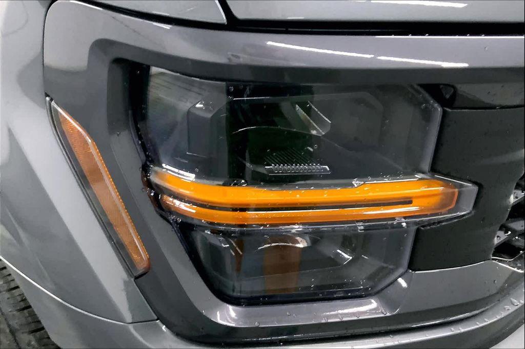new 2025 Ford F-150 car, priced at $43,075