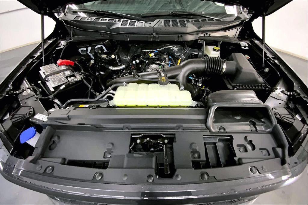new 2025 Ford F-150 car, priced at $43,075