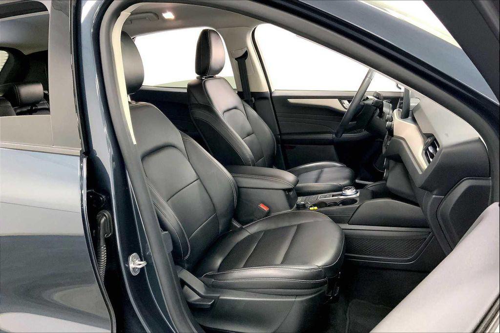 used 2022 Ford Escape car, priced at $22,971