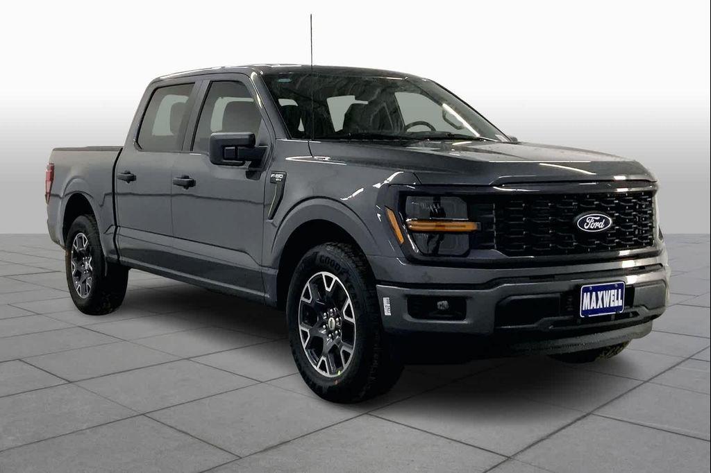 new 2025 Ford F-150 car, priced at $42,668