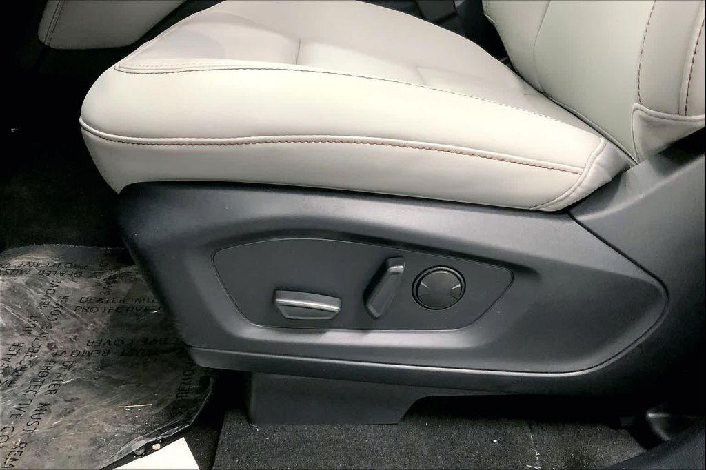 new 2026 Ford Explorer car, priced at $45,425