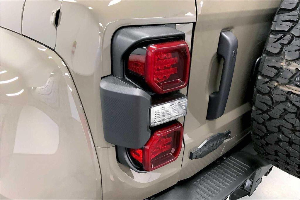 new 2025 Ford Bronco car, priced at $81,462