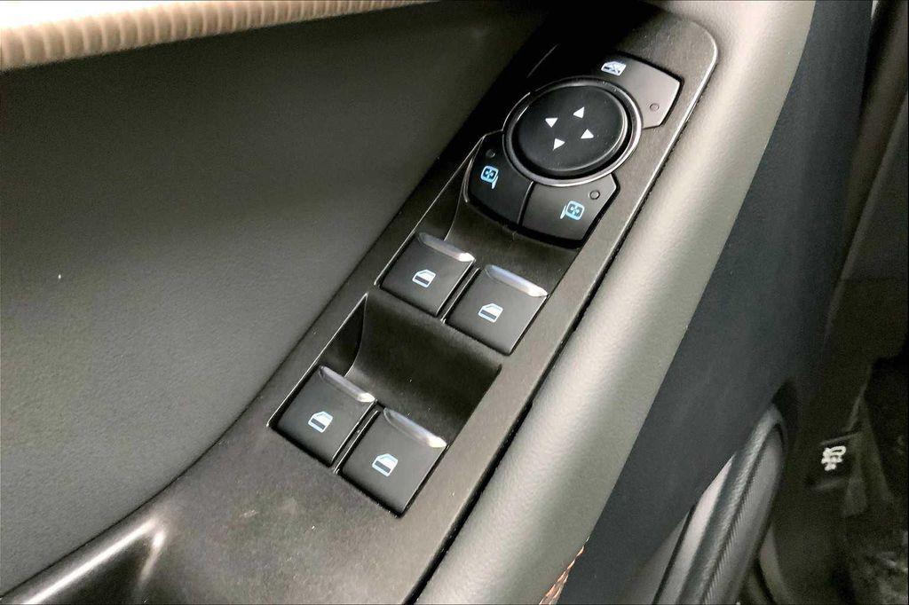 new 2025 Ford Explorer car, priced at $44,165