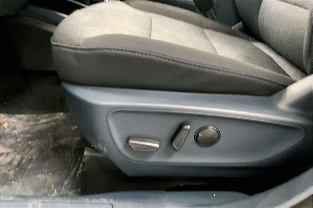 new 2025 Ford Maverick car, priced at $33,674