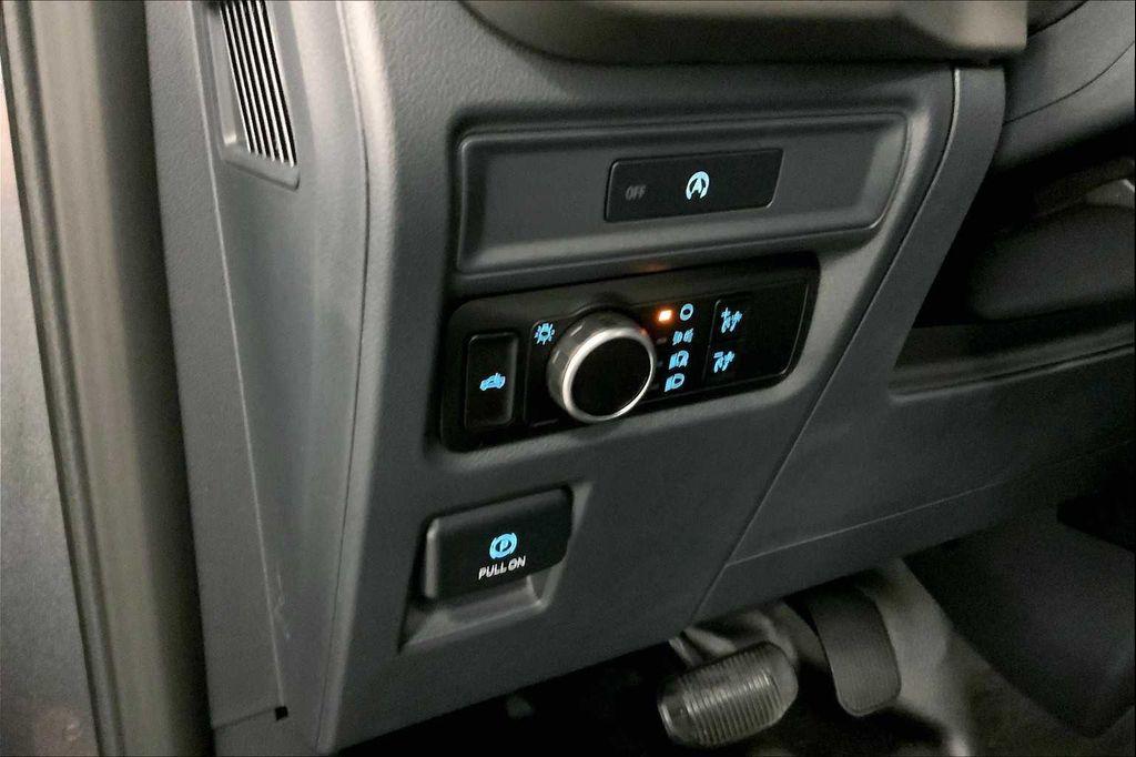new 2025 Ford F-150 car, priced at $43,736