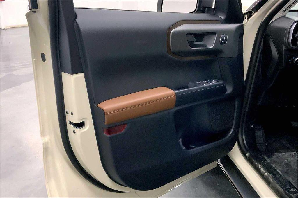 new 2025 Ford Bronco Sport car, priced at $34,754